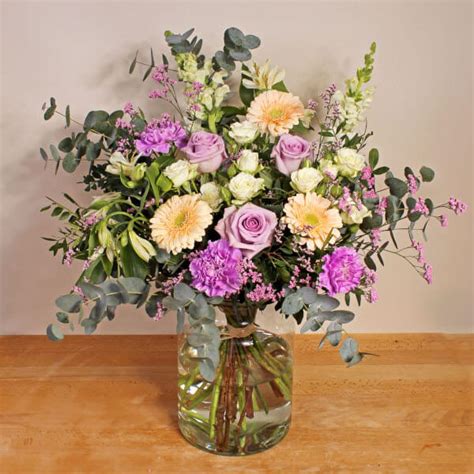 Flower Shop in Talisay City,Flower Delivery to Talisay .